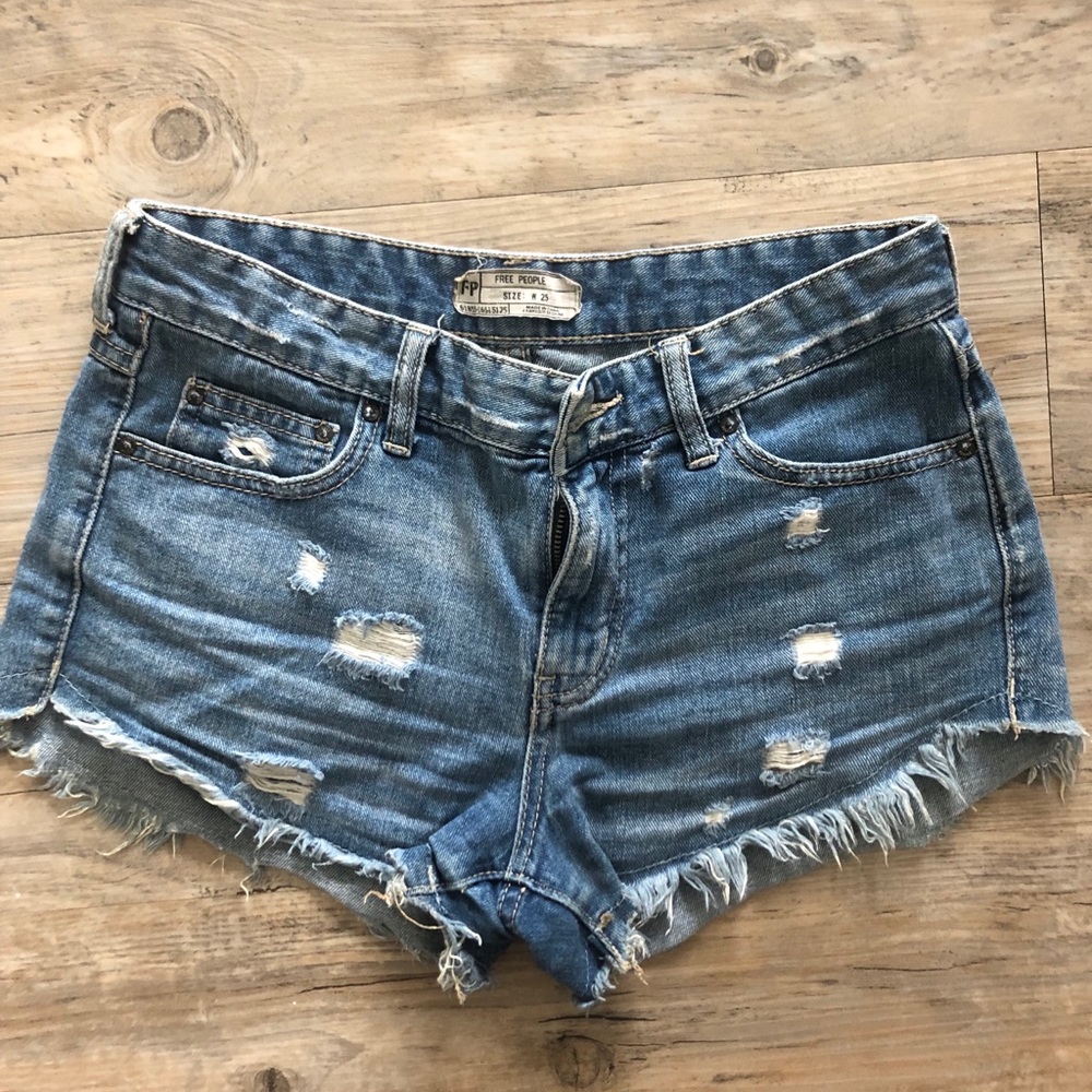 Free people shorts size 25